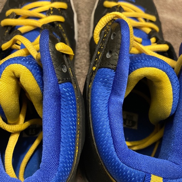 Nike Air Jordan Sneaker Womens 8.5 - Picture 5 of 6